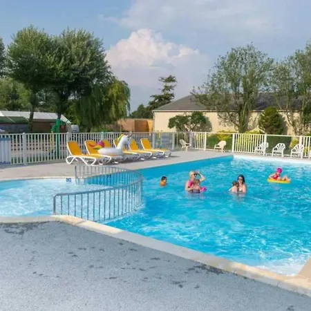 Kamp alanı 3 Etoiles - Piscine - Eecba0 *